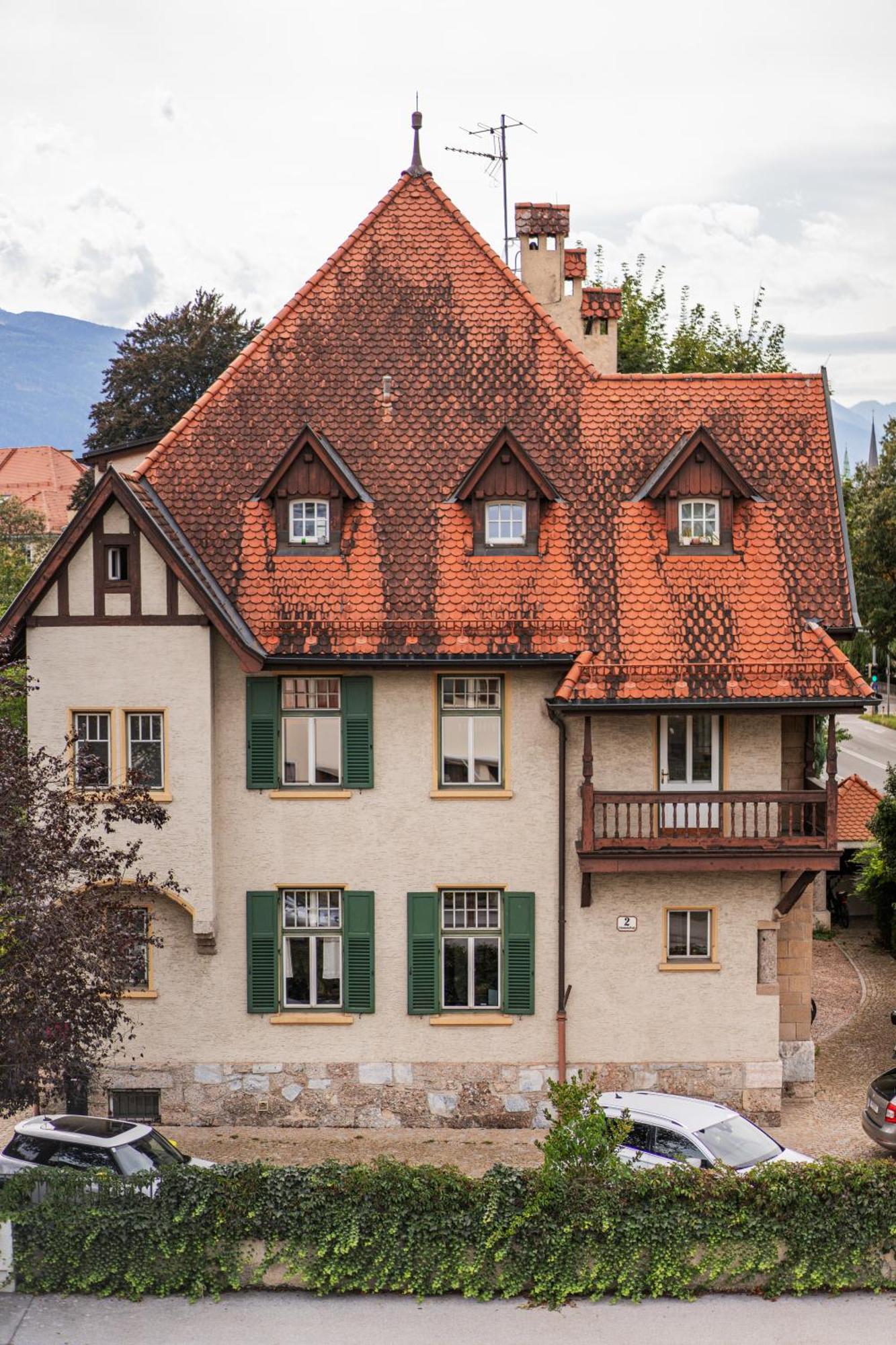 Bergblick Penthouse Apartment Innsbruck Bagian luar foto